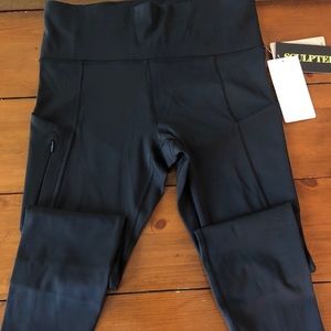 Athletes Up for Anything 7/8 Tight Leggings